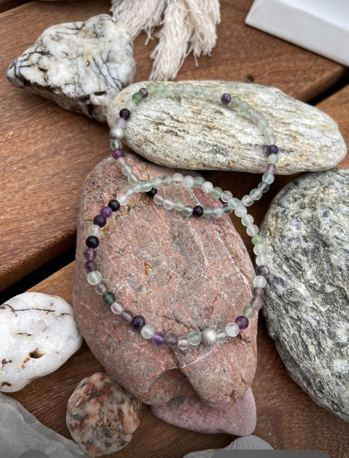 Bracelet en Fluorine – Clarté & Protection