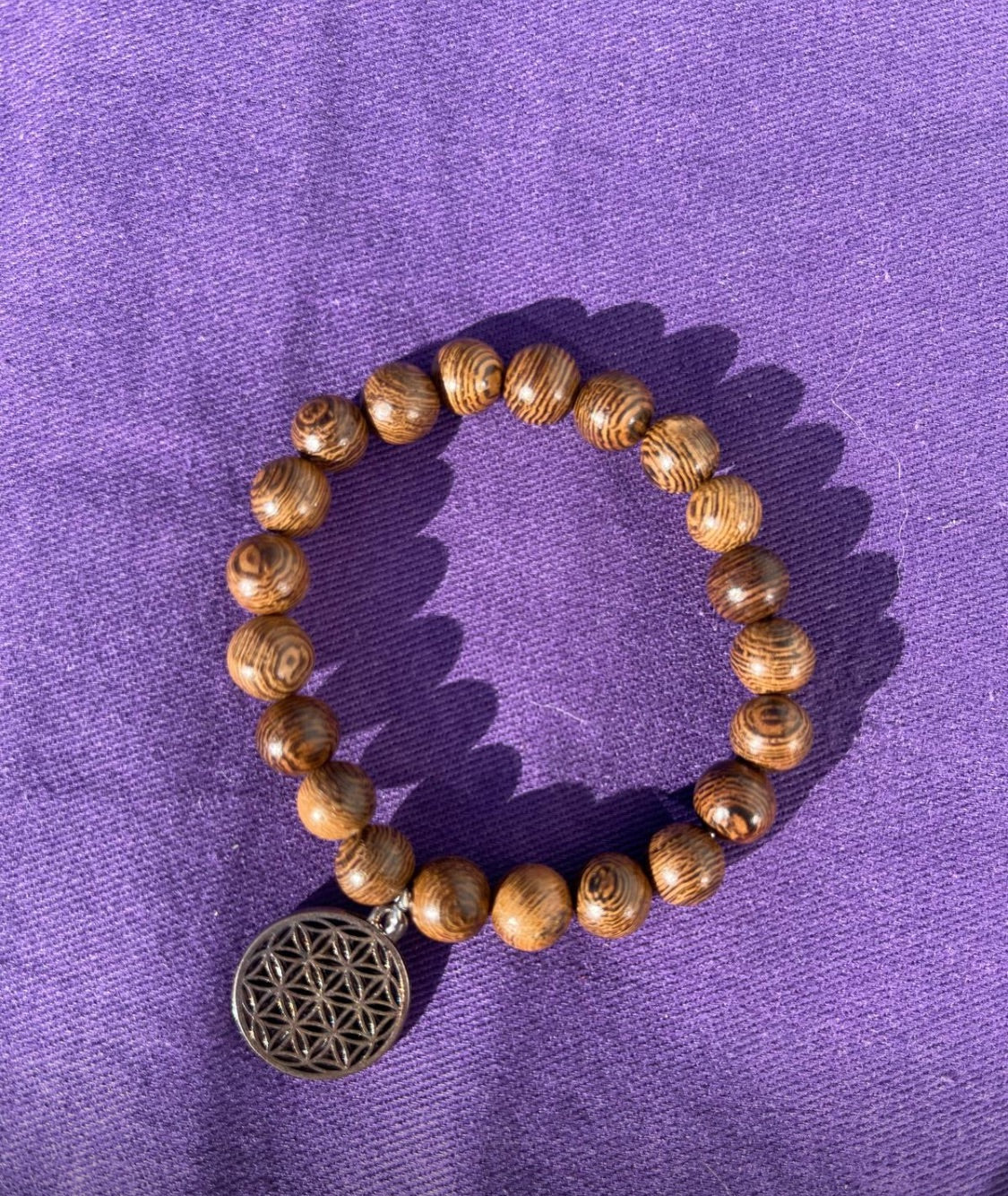Bracelet en Bois Exotique – Fleur de Vie