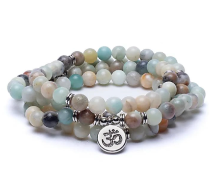 Mala en Amazonite – Élastique avec pendentif Om